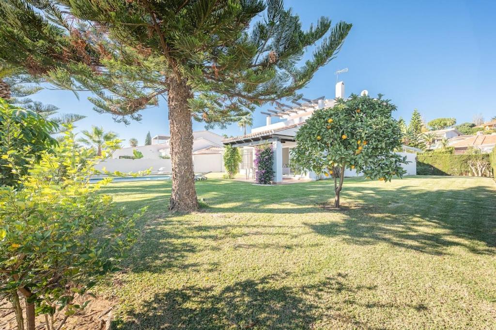 Con Piscina Privada Y Jardin * Marbella